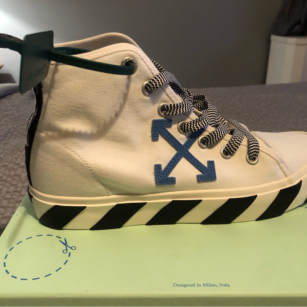 Off-White Mid- Top Vulcanized Sneaker
